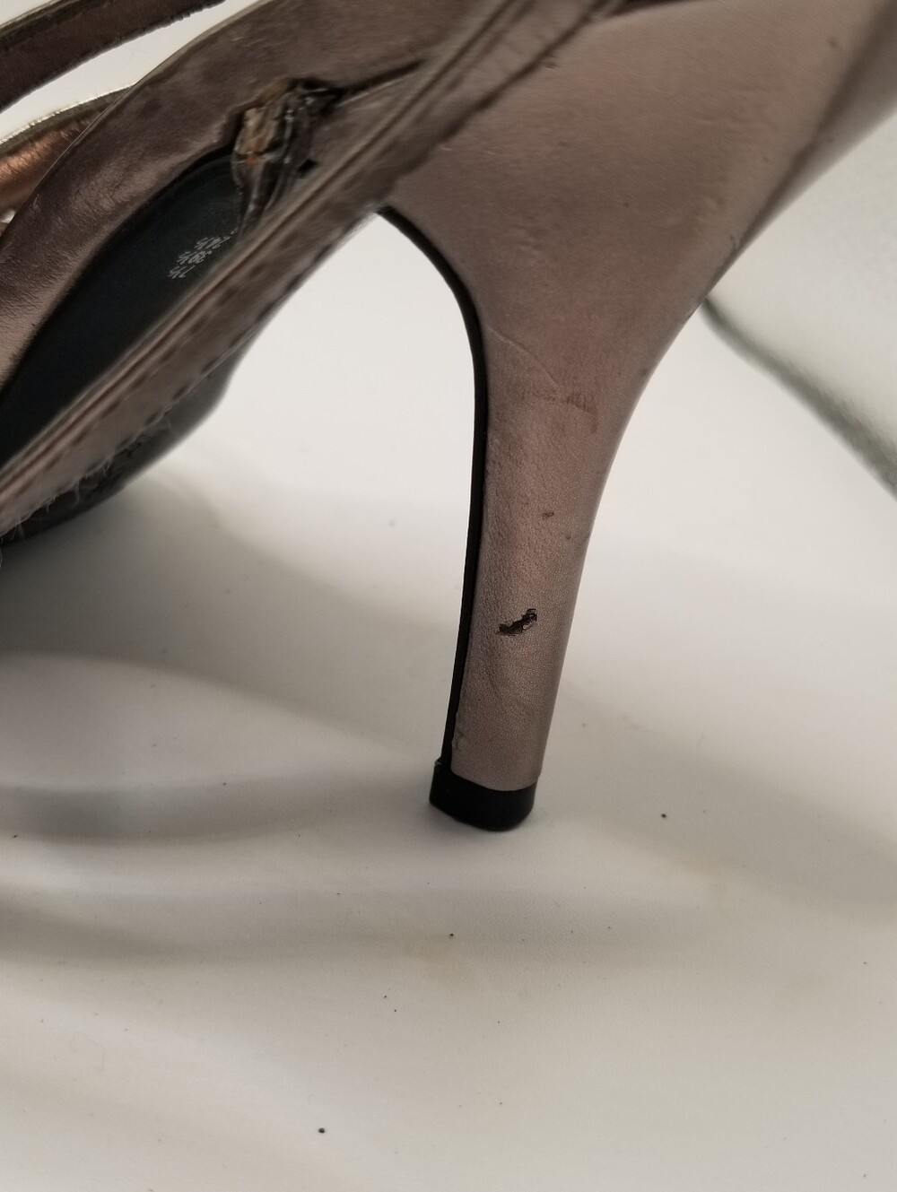 Naturalizer Metallic Floral Embellished Strappy Heels Size 7.5 - Picture 14 of 14